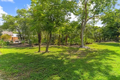 19120 SW 270th Street Homestead FL 33031