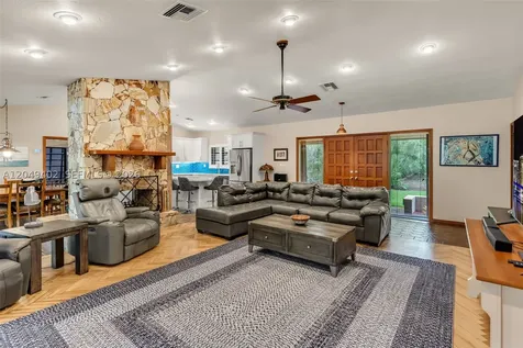 19120 SW 270th Street Homestead FL 33031