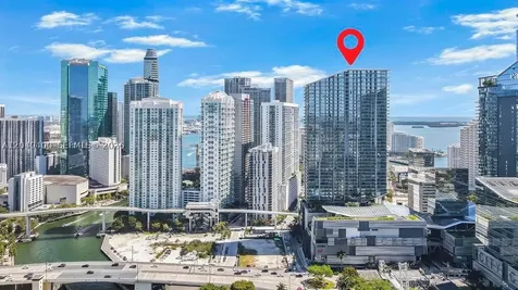 68 SE 6th Street Miami FL 33131
