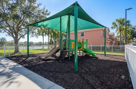 4070 NW 92nd Avenue Sunrise FL 33351