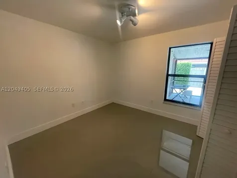 9337 SW 6th Terrace Miami FL 33174