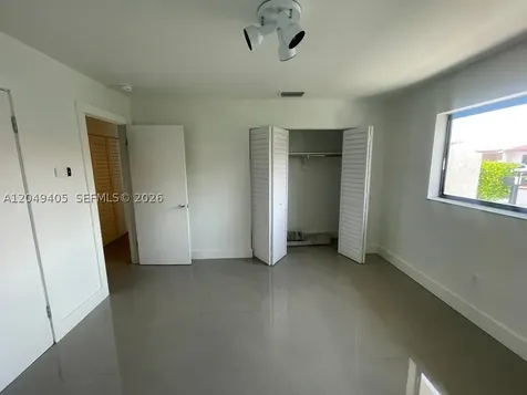 9337 SW 6th Terrace Miami FL 33174