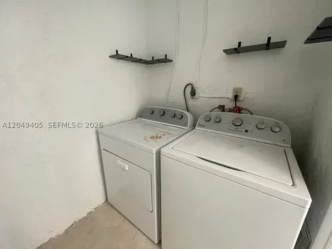 9337 SW 6th Terrace Miami FL 33174