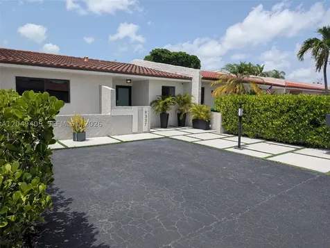 9337 SW 6th Terrace Miami FL 33174