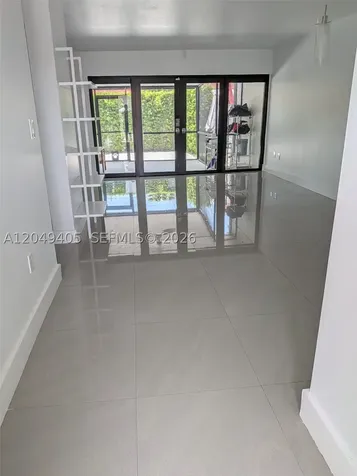 9337 SW 6th Terrace Miami FL 33174