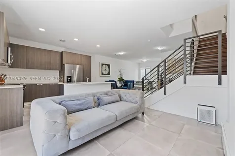 9174 SW 5th Lane Miami FL 33174