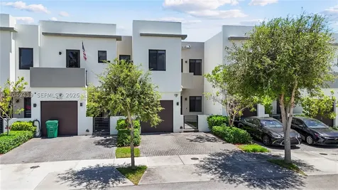 9174 SW 5th Lane Miami FL 33174