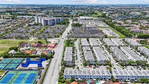 9174 SW 5th Lane Miami FL 33174