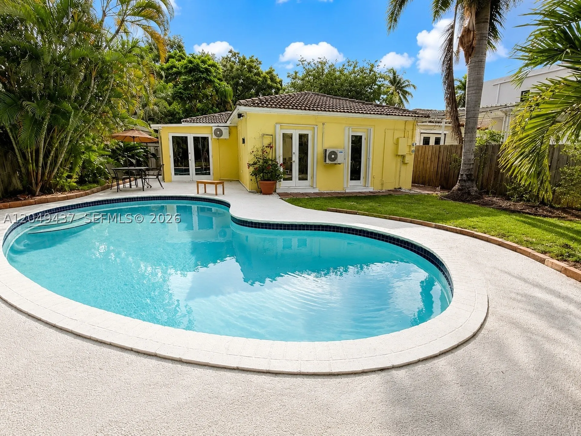 530 NE 11th Avenue Fort Lauderdale FL 33301