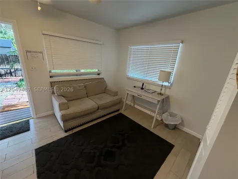 530 NE 11th Avenue Fort Lauderdale FL 33301
