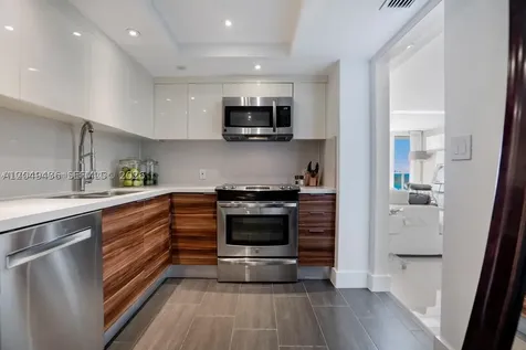 100 Bayview Drive Sunny Isles Beach FL 33160