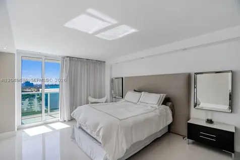 100 Bayview Drive Sunny Isles Beach FL 33160