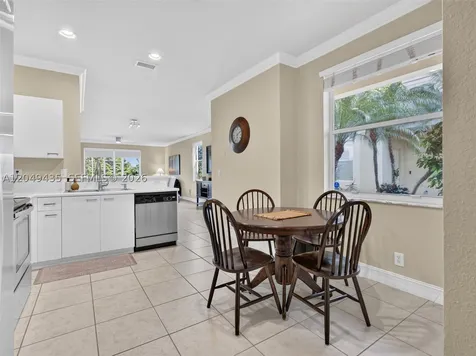2475 W Cordoba Bend Weston FL 33327