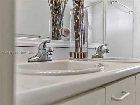 2475 W Cordoba Bend Weston FL 33327