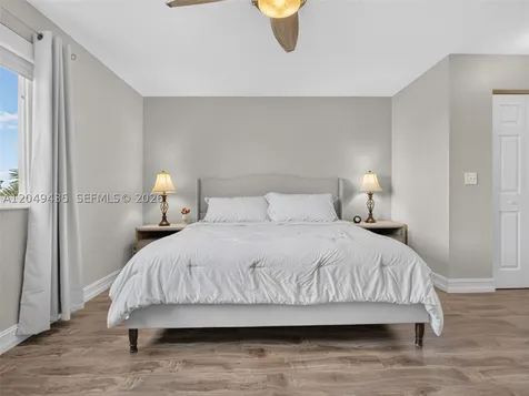 2475 W Cordoba Bend Weston FL 33327