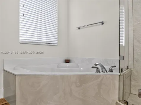 2475 W Cordoba Bend Weston FL 33327