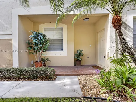 2475 W Cordoba Bend Weston FL 33327