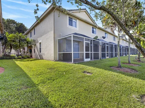 2475 W Cordoba Bend Weston FL 33327
