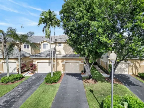 2475 W Cordoba Bend Weston FL 33327