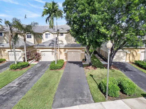 2475 W Cordoba Bend Weston FL 33327