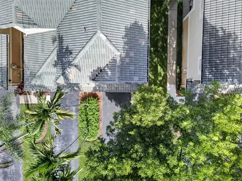 2475 W Cordoba Bend Weston FL 33327