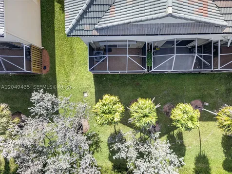 2475 W Cordoba Bend Weston FL 33327