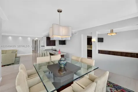 19667 Turnberry Way Aventura FL 33180