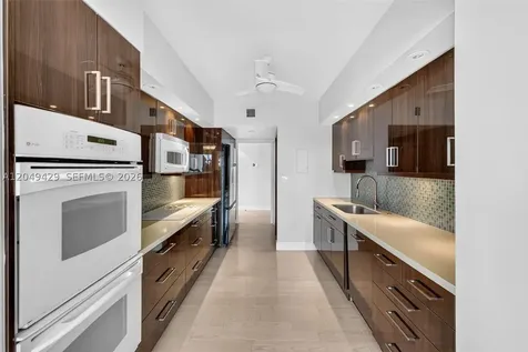 19667 Turnberry Way Aventura FL 33180