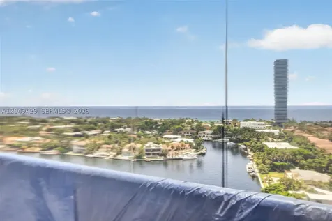 19667 Turnberry Way Aventura FL 33180
