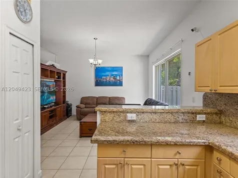 10183 NW 43rd Terrace Doral FL 33178