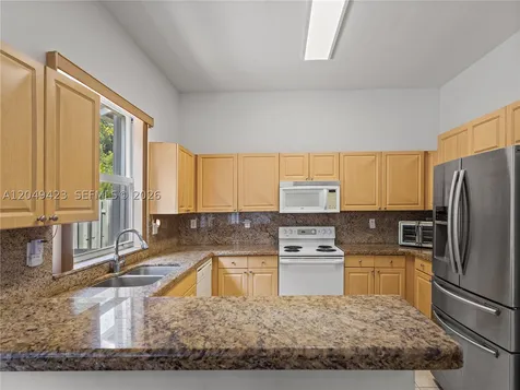 10183 NW 43rd Terrace Doral FL 33178