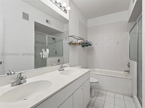 10183 NW 43rd Terrace Doral FL 33178