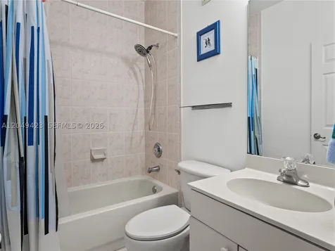 10183 NW 43rd Terrace Doral FL 33178