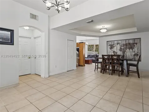 10183 NW 43rd Terrace Doral FL 33178