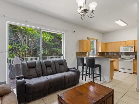 10183 NW 43rd Terrace Doral FL 33178