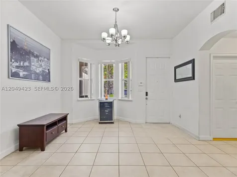 10183 NW 43rd Terrace Doral FL 33178