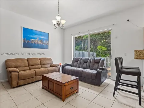 10183 NW 43rd Terrace Doral FL 33178