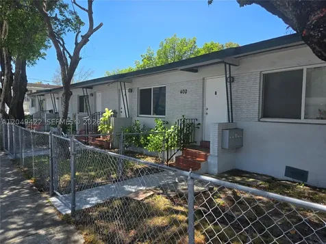 400 SW 21st Avenue Miami FL 33135