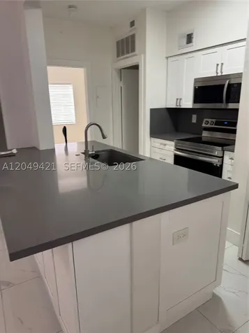 18344 NW 68th Avenue Hialeah FL 33015