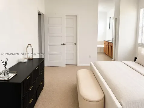 19316 NE 8th Court Miami FL 33179