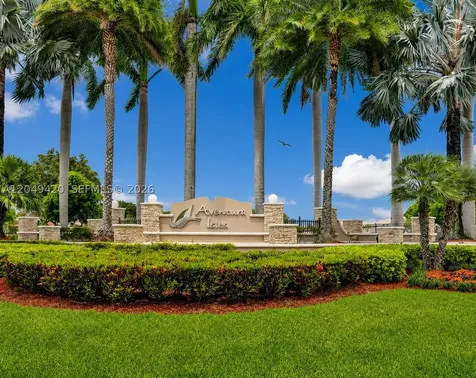 19316 NE 8th Court Miami FL 33179