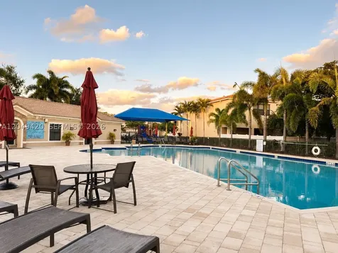 19316 NE 8th Court Miami FL 33179