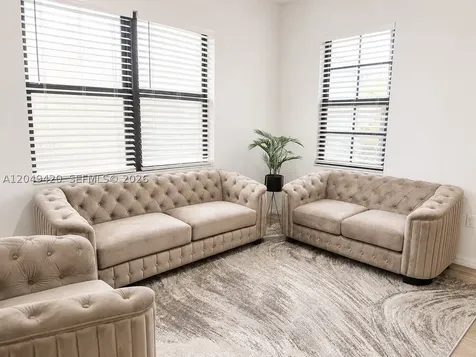 19316 NE 8th Court Miami FL 33179