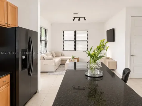 19316 NE 8th Court Miami FL 33179