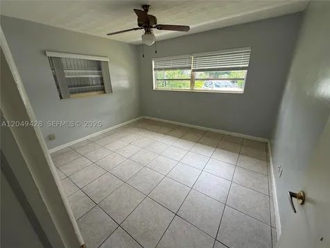 2111 N 57th Terrace Hollywood FL 33021