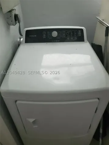 2111 N 57th Terrace Hollywood FL 33021