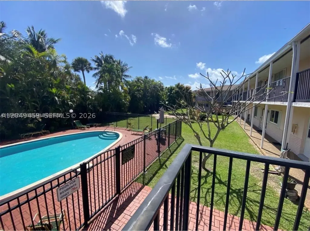 1431 S 14th Avenue Hollywood FL 33020