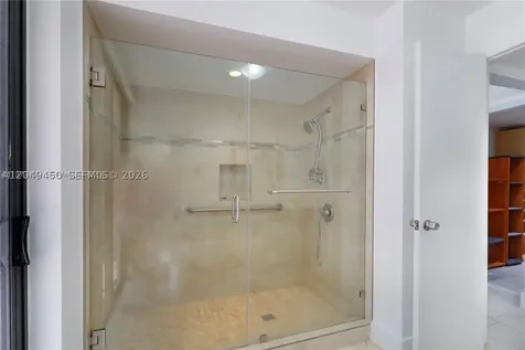 8124 SW 87th Terrace Miami FL 33143