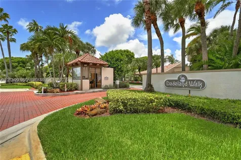 8124 SW 87th Terrace Miami FL 33143