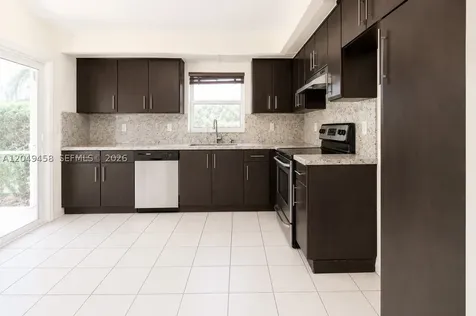687 SE 22nd Drive Homestead FL 33033
